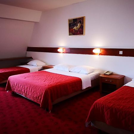 Motel Plitvice Zagreb Buitenkant foto
