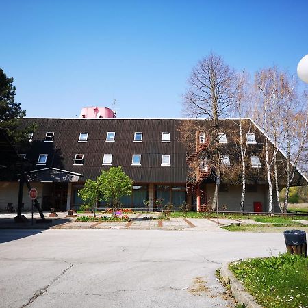 Motel Plitvice Zagreb Buitenkant foto