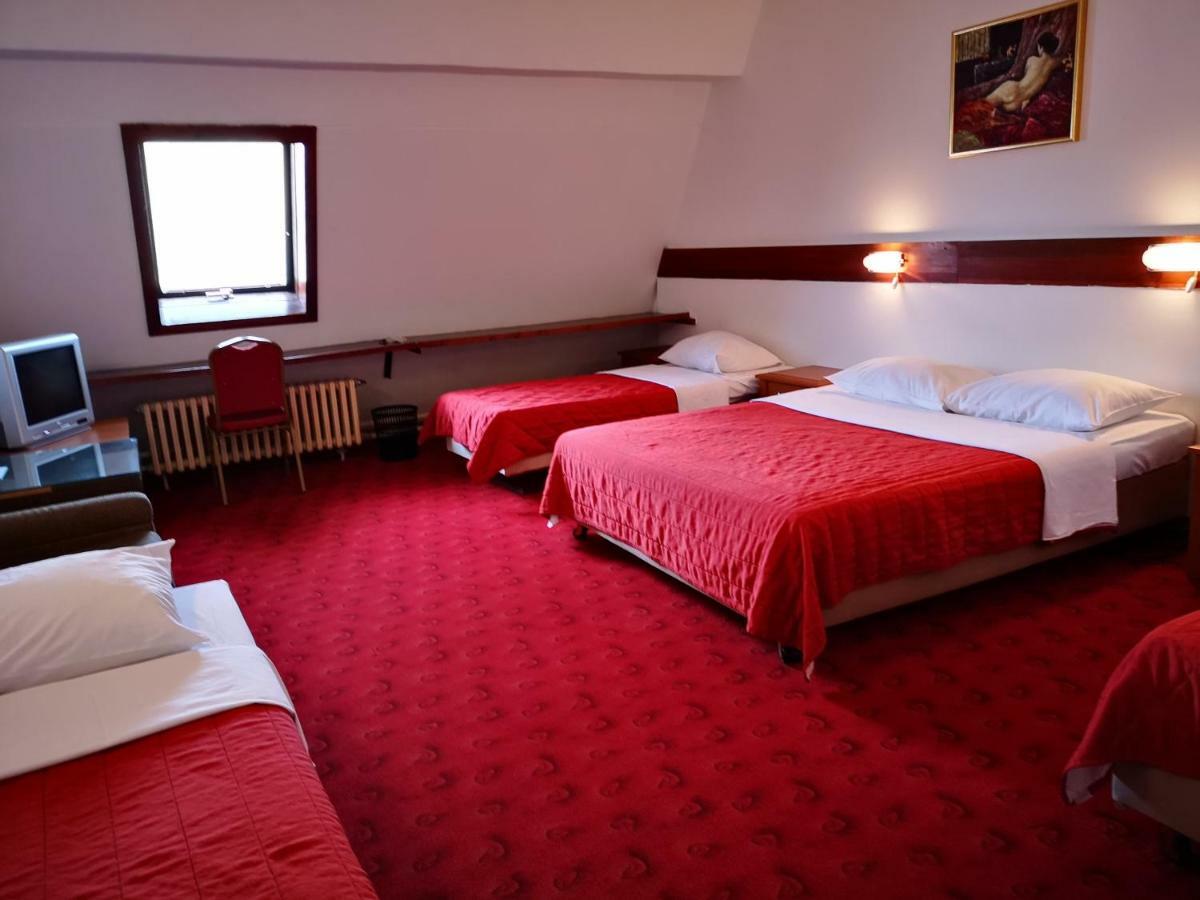Motel Plitvice Zagreb Buitenkant foto