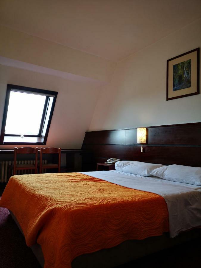 Motel Plitvice Zagreb Buitenkant foto