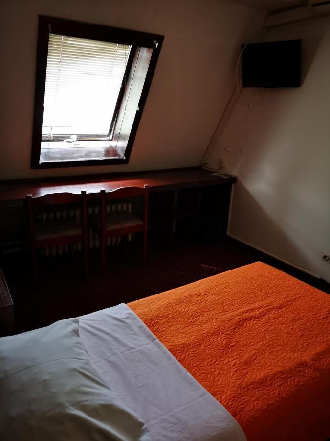 Motel Plitvice Zagreb Buitenkant foto